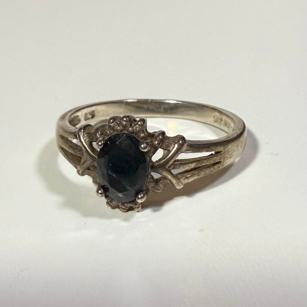 Avon Vintage Oval Sapphire Sterling Silver 925 Filigree Halo Ring 9